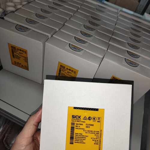 FX3-XTIO84002  1044125   FX3-X