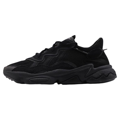 阿迪黑色减震防滑耐磨透气休闲鞋