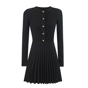 黑色小香赫本风连衣裙子女秋冬季2025年新款小个子高级感秋冬穿搭