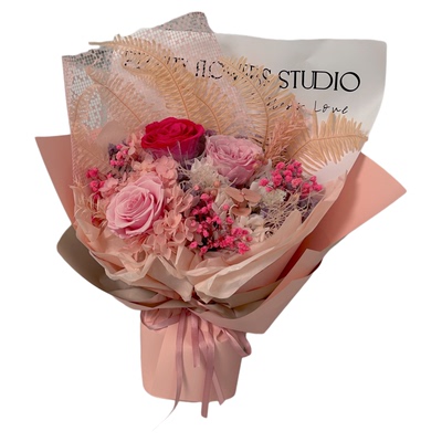 高级感粉玫瑰永生花手捧花