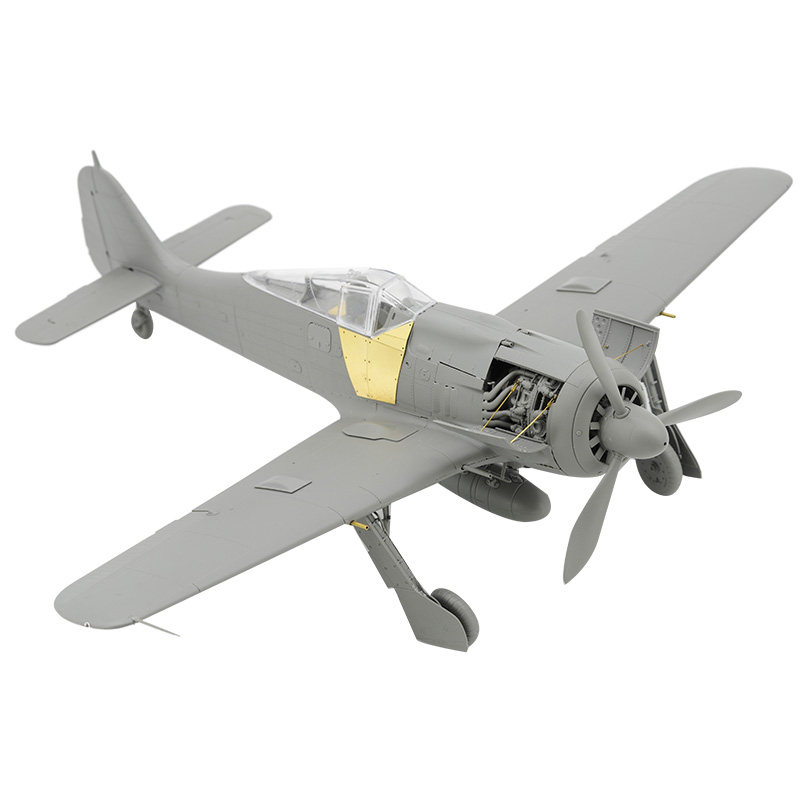 边境Fw190A-8战斗机1/35拼装飞机