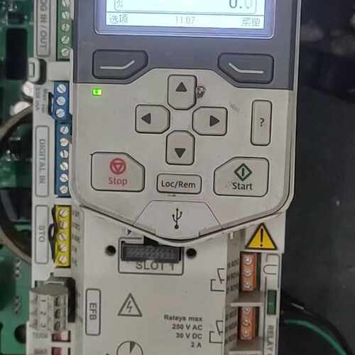 溢价- CINT-4421C 变频器驱动板
