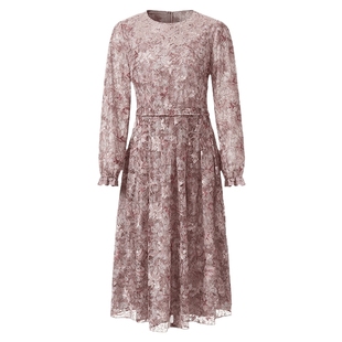 VGRASS维格娜丝春季新款肌理感经编蕾丝长裙叠绣收腰气质连衣裙女