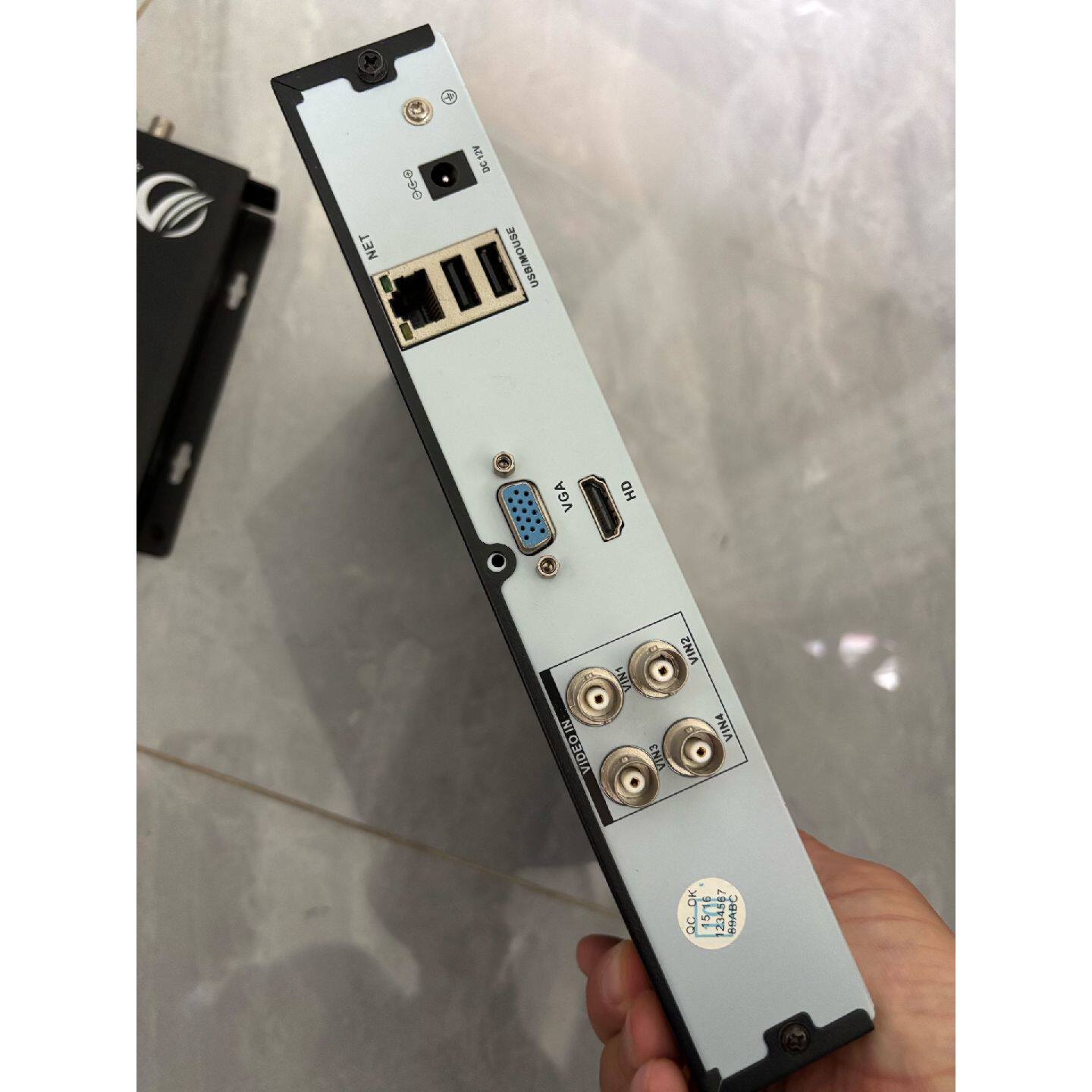 议价可维修YianTimeAHD6004四路AHD硬盘录像机