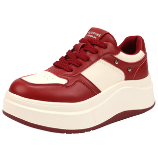 红粉知己【马年系列】厚底5.5CM增高板鞋女2026春新款红色新年鞋