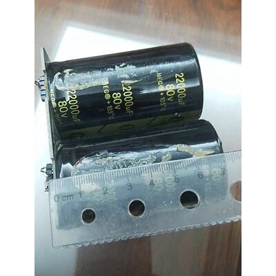 询价-22000uf80v。电容。体积42X72MM