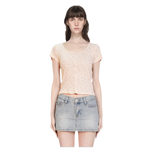 BM短袖女六粒扣碎花短款上衣2026新款夏季修身显瘦辣妹风开衫T恤