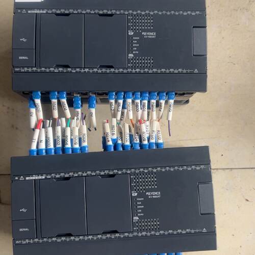 溢价-基恩士Plc，型号KV-N60AT，2个，成色不错，功能