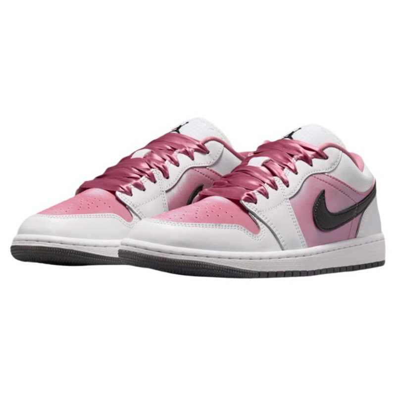Nike耐克女鞋AIR JORDAN 1 LOW SE丝绸鞋带运动休闲鞋IO0668-100