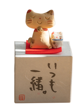 日本制 纯手工陶土开运招财猫樱花四叶草玄关办公室车载摆件结婚