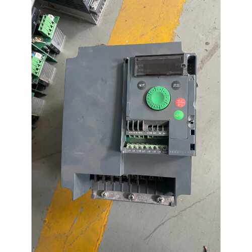 议价施耐德ATV310HU55N4A实拍5.5KW
