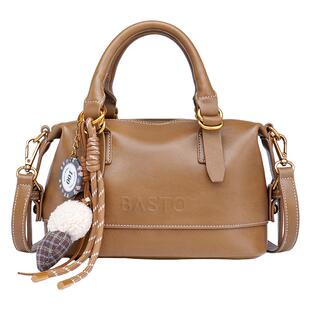 百思图保龄球包包女士2026新款波士顿枕头包女真皮斜挎包女包手提