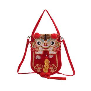 男孩斜挎包女宝宝钱袋刺绣虎头2026新款红包儿童周岁压岁钱单肩包