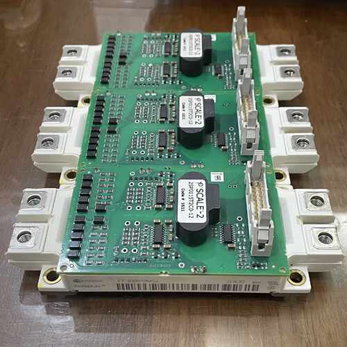 溢价-FF300R12MS42SP0115T2C012英飞凌