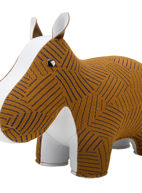 Zuny&Kvadrat艺术家系列布艺摆件