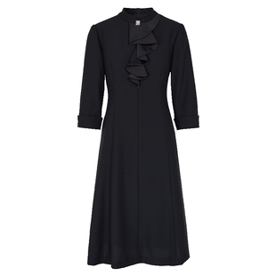 马天奴秋季新款黑色立领连衣裙七分袖收腰中长裙高级气质裙子时尚