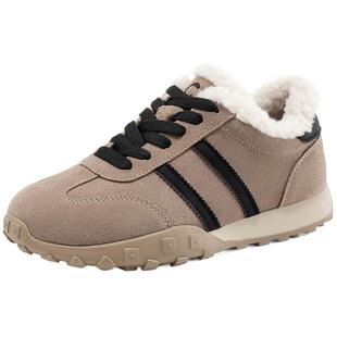 千百度女鞋冬季新款保暖加绒棉鞋平底鞋百搭运动鞋德训鞋单鞋女款