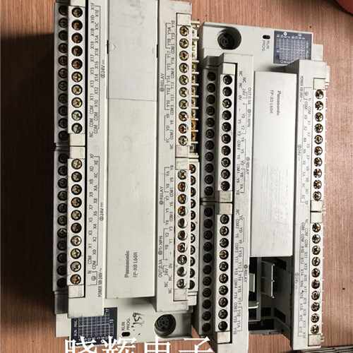 议价松下PLC可编程控制器 AFPX0L60R-F 已测试 质量保证 实物图