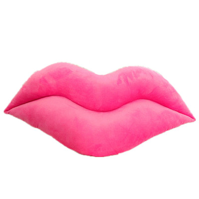 毛绒玩具红嘴唇抱枕靠垫午睡