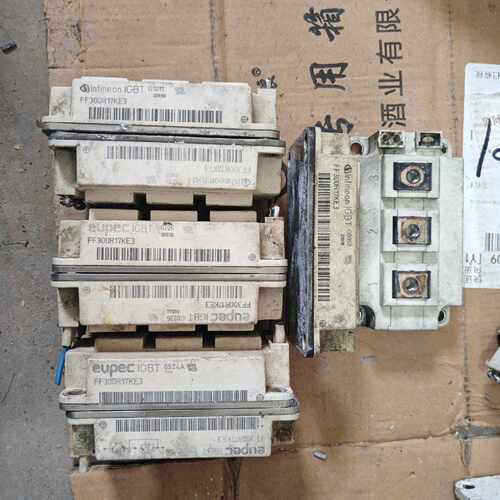 议价！FF300R17KE3 FF300R12KE3 拆机模块 英