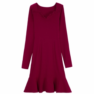 性感女人味荷叶边鱼尾裙包臀小黑裙A字裙收腰显瘦长袖气质连衣裙