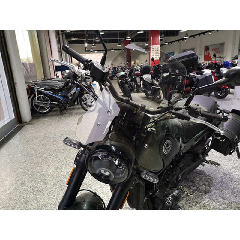 摩托车透明挡风玻璃 幼狮500高清挡风玻璃板圆灯车改装加高前风挡