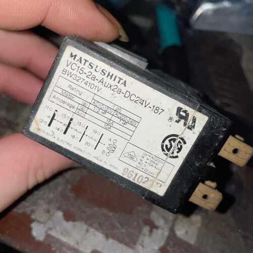 询VC15-2A-AUX2a-DC24V-187