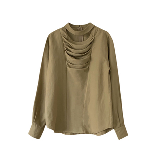 好在 当天9折+立减到手179 天丝亚麻立体褶镂空领设计感衬衫两色