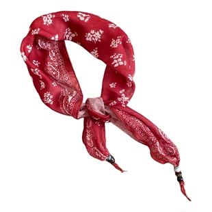 红色腰果花丝巾项链女2025新款系脖高级感护颈装饰三角巾点缀颈饰