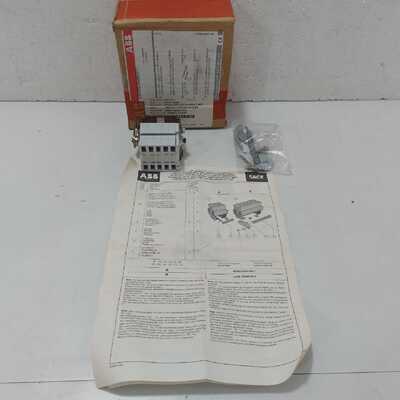 ABB UXAB239360R011 Breaker Indicator Contacts