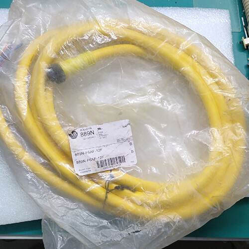 询价-AB  889N-F6AF-12F工业连接线，，
