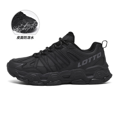 乐途秋季皮面防泼水户外登山鞋男