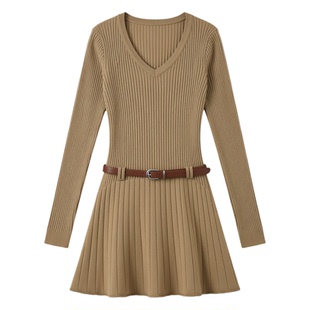 法式V领黑色长袖连衣裙女2026春季新款高腰性感设计感百搭连衣裙