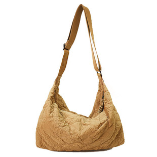 仟佰格轻便防水尼龙牛津布菱形格女包慵懒风褶皱包包大容量斜挎包