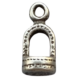 藏式白铜小马镫挂件藏饰民族风迷你天铁托甲马具配饰项链钥匙扣