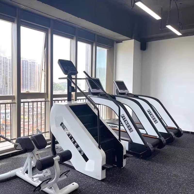 商用登山机攀爬机健身房专用爬山机楼梯机有氧体能训练机健身器材