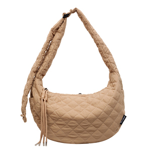 韩系棉服包包斜挎女款日常通勤百搭绗缝夹棉包咖色经典休闲饺子包