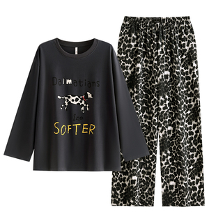 悦内睡衣女款春秋季纯棉长袖家居服宽松大码卡通斑点狗圆领可外穿