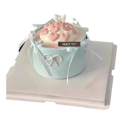 简约风珠光白色蝴蝶结蜡烛蛋糕