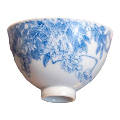 青樵轩釉下彩淡描青花主人杯