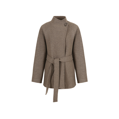 范洛慵懒松弛感牛角扣毛呢外套