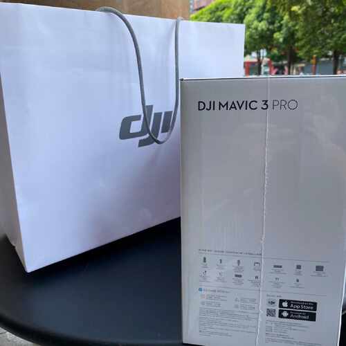 全新大疆御3pro单机rcpro畅飞套装未封未激活，dji议价