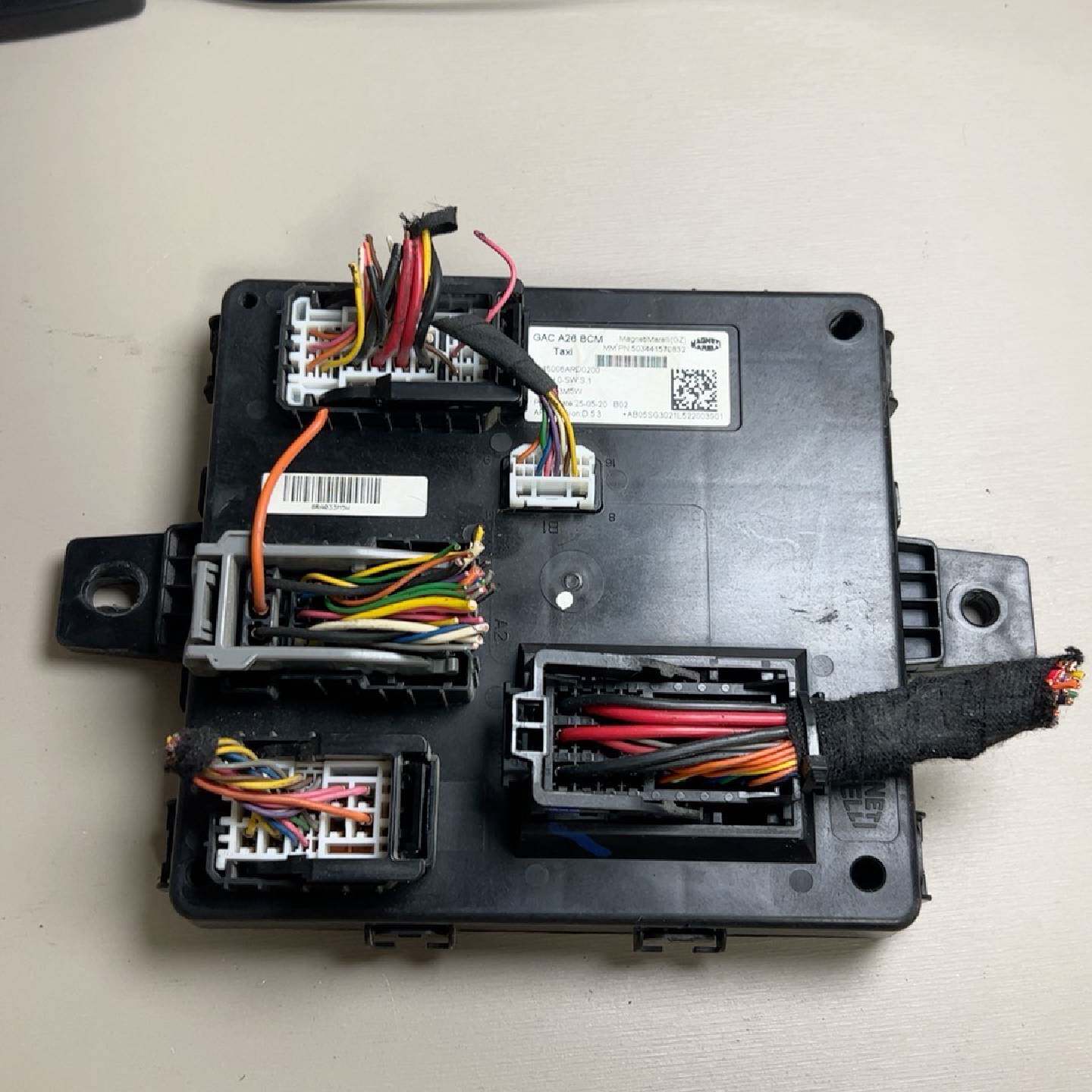 议价可维修广汽埃安S原装车身电脑BCM模块型号GACA26BCM8045006AR