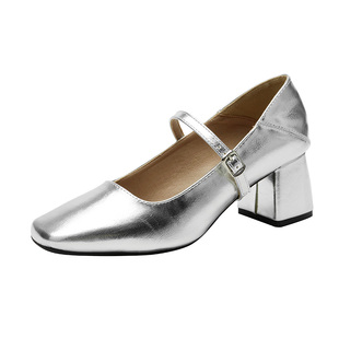 法式玛丽珍鞋粗跟高跟银色配裙子早春漂亮单鞋女2026新款大码女鞋