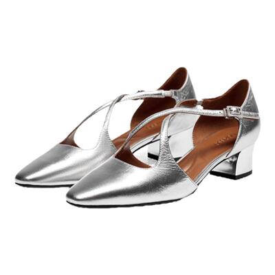 蹀愫新款法式交叉复古显瘦凉鞋