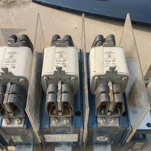 厦门ABB QSA-630A 隔离开关熔断器组，额定电流63