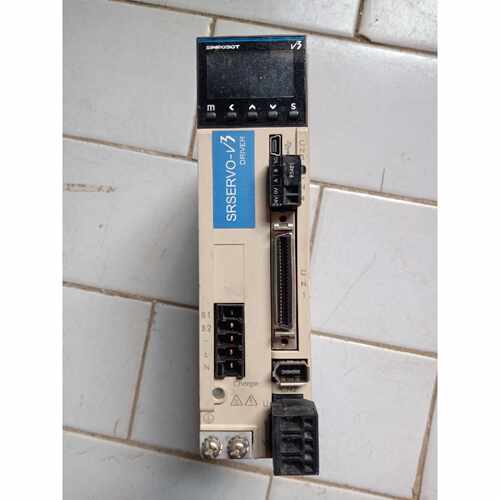SV3A040A-D1 禾川伺服驱动器 工业控制 二手拆机