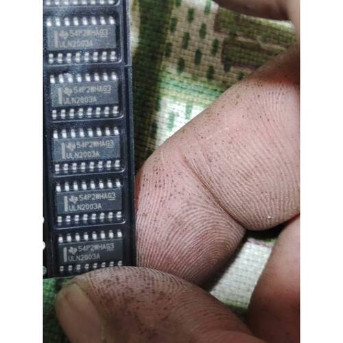 ULN2003A 达林顿晶体管驱动芯片，全新原装，54P2W