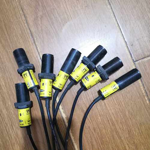 邦纳BANNER光电传感器2VPFF30-2M，图片实物，有拍前询价下单