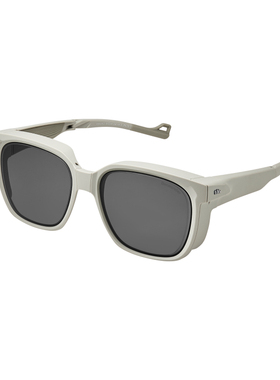 蕉下可适配近视眼镜墨镜